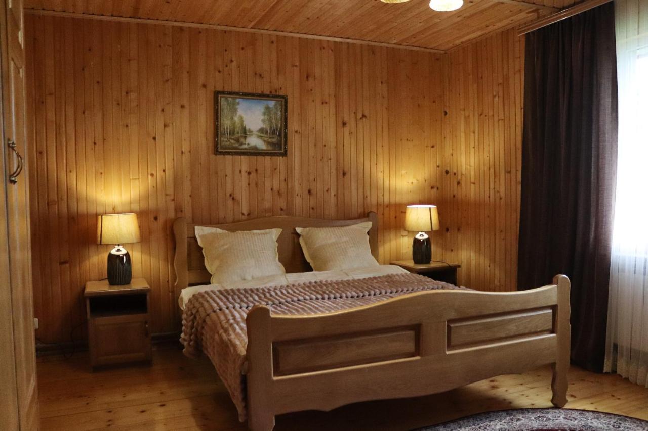 Садыба Полыцька Villa Guta Luaran gambar