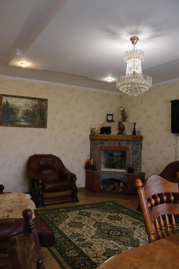 Садыба Полыцька Villa Guta Luaran gambar