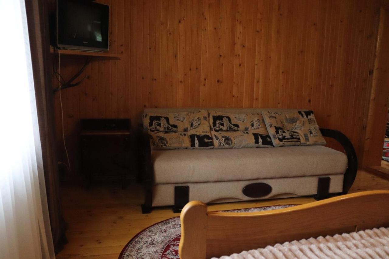 Садыба Полыцька Villa Guta Luaran gambar