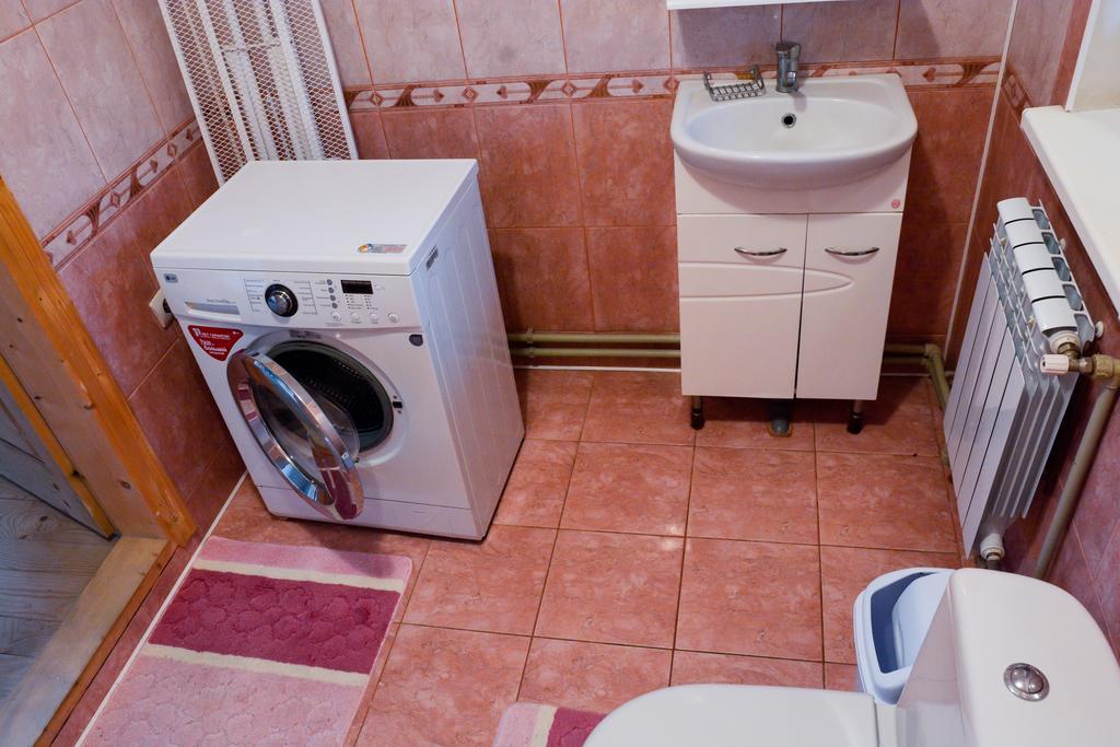 Садыба Полыцька Villa Guta Luaran gambar
