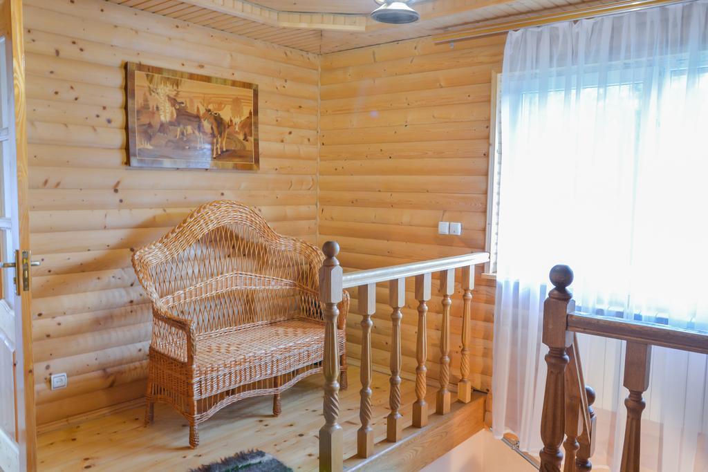 Садыба Полыцька Villa Guta Luaran gambar