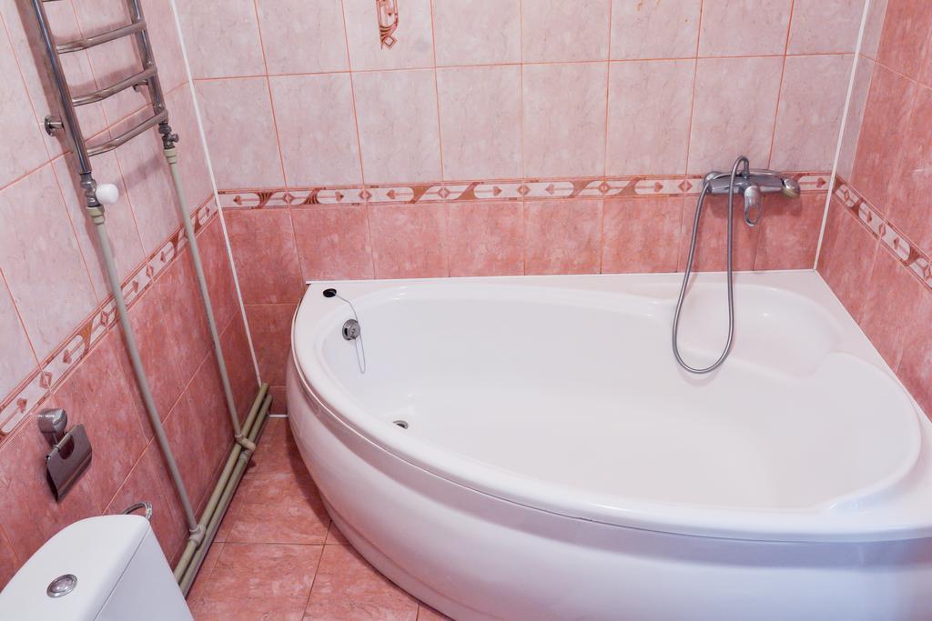 Садыба Полыцька Villa Guta Luaran gambar